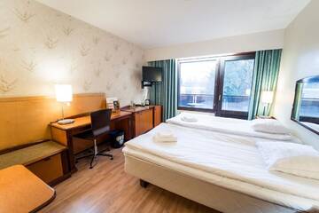 Фото номера Бюджетный двухместный номер с 1 кроватью Отель Budget Hotel Raahe г. Раахе 3